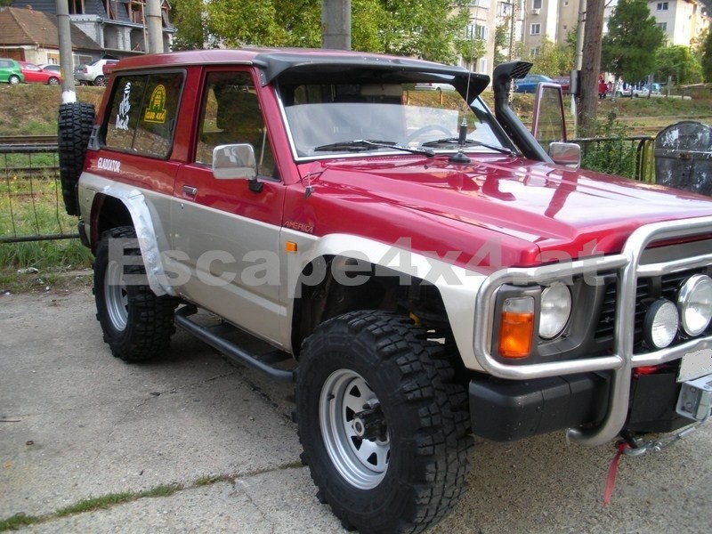Nissan patrol y61 sun visor hotsell